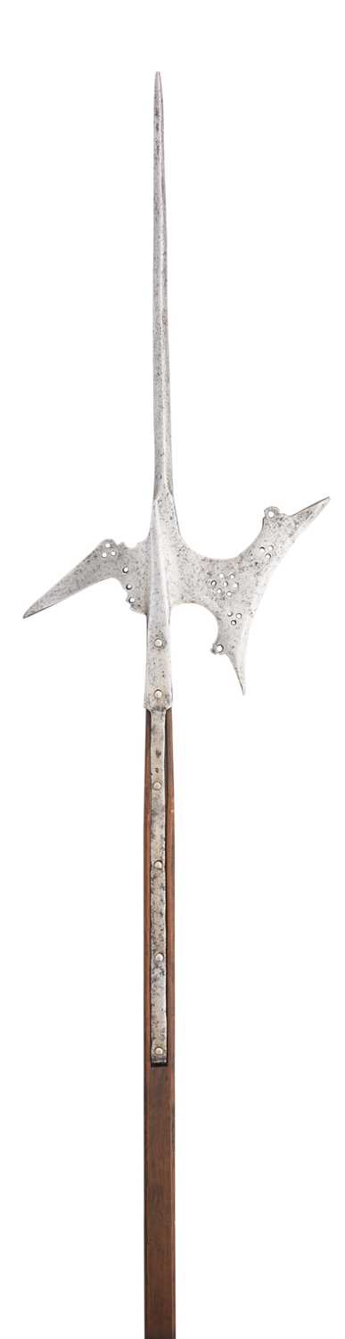 Lot 273 - **AN ITALIAN HALBERD