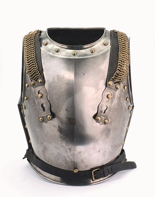 Lot 120 - A FRENCH CAVALRY CUIRASS BY COULAUX & CIE
