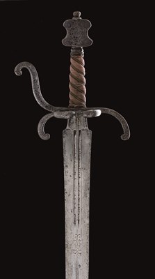 Lot 157 - A GERMAN ARMING SWORD WITH CHISELLED HILT