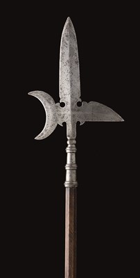 Lot 210 - A SAXON HALBERD OF REGULATION TYPE