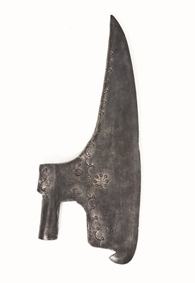 Lot 231 - AN AXE