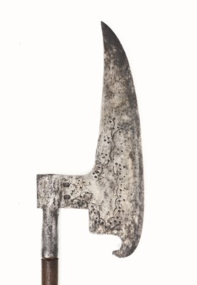 Lot 236 - AN AXE