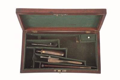 Lot 347 - A FITTED MAHOGANY CASE FOR A REVOLVER OF TRANTER TYPE