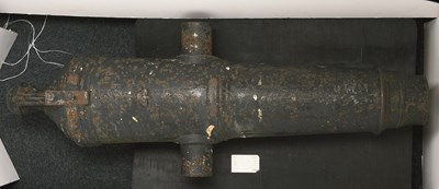 Lot 467 - A 4 PDR IRON CARRONADE