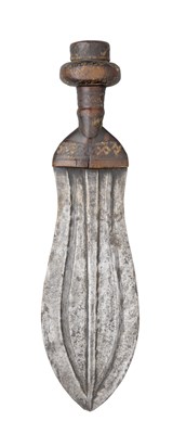 Lot 113 - AN AFRICAN (KUBA) DAGGER (IKUL)