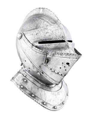 Lot 186 - AN ENGLISH OR FLEMISH CLOSE HELMET