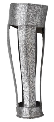 Lot 206 - A RARE NORTH ITALIAN SPLINTED GREAVE FOR THE RIGHT LEG