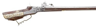 Lot 249 - A FINE 25 BORE BAVARIAN WHEEL-LOCK SPORTING RIFLE BY ABRAHAM DELLEMAYR IN MÃœNCHE