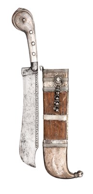 Lot 146 - A COORG DAGGER (PICHANGATTI), 19TH CENTURY