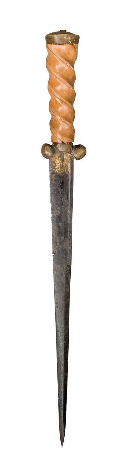 Lot 107 - A BALLOCK DAGGER