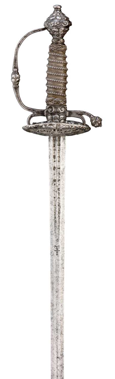 Lot 142 - A TRANSITIONAL SWORD