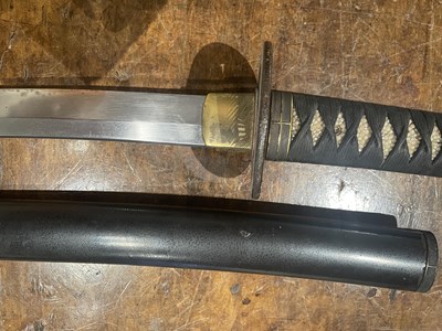 Lot 588 - A JAPANESE KATANA (LONG SWORD), 1700-1800
