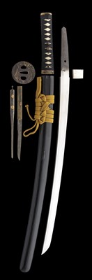 Lot 8 - A JAPANESE SWORD (WAKIZASHI)