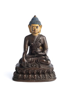 Lot 538 - A BRONZE FIGURE OF BUDDHA, TIBET, 16TH/17TH CENTURY