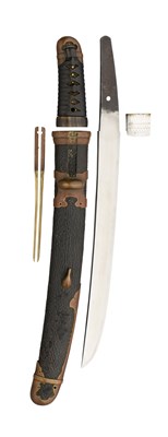 Lot 81 - A JAPANESE DAGGER (AIKUCHI TANTO)