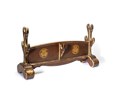 Lot 102 - â€¡ A JAPANESE SWORD STAND (KATANA-KAKE)