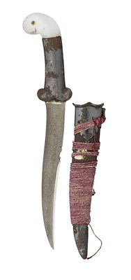 Lot 166 - AN INDIAN DAGGER (KHANJAR), MID-19TH CENTURY
