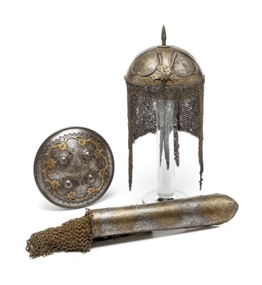 Lot 200 - AN INDO-PERSIAN HELMET (KULAH KHUD)
