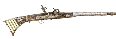Lot 222 - A 60 BORE NORTH AFRICAN SNAPHAUNCE GUN