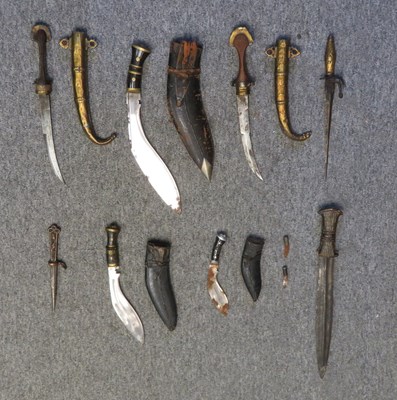 Lot 260 - A COMPOSITE LEFT-HAND DAGGER