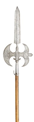 Lot 274 - A FRENCH HALBERD FOR THE GUARD OF KING PEDRO II OF PORTUGAL 1683-1706