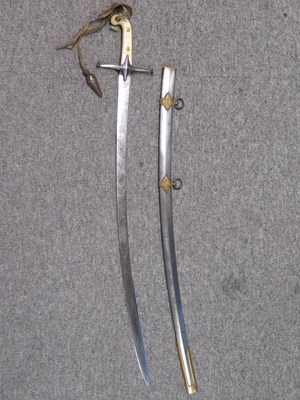 Lot 290 - ËœA MAMELUKE-HILTED SWORD BY HAWKES MOSELY & CO
