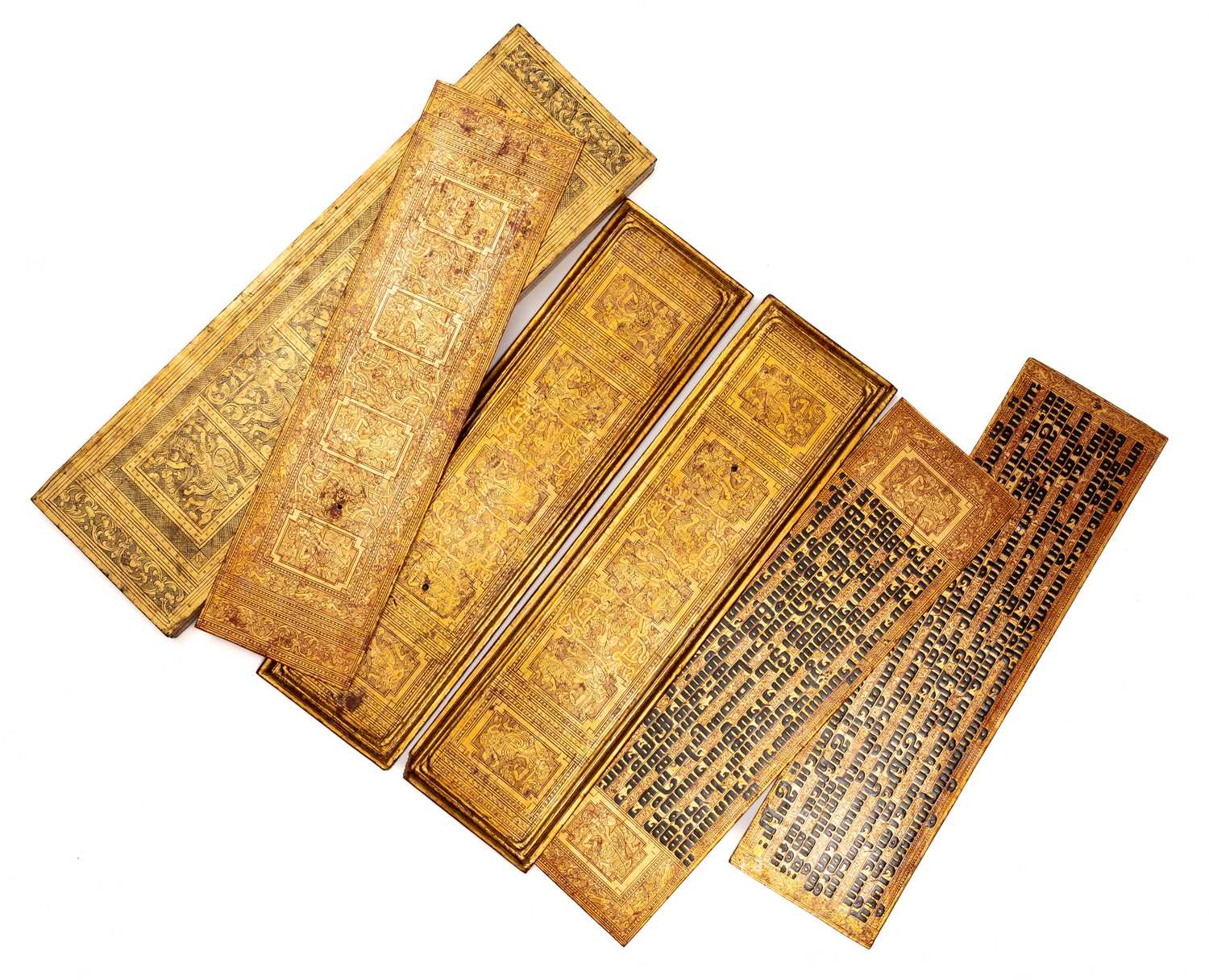 Lot 782 - A GILT-LACQUER MANUSCRIPT IN BOX (KAMAWA-SA), BURMA (MYANMAR), 20TH CENTURY