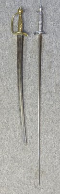 Lot 322 - A BRASS-HILTED SHORTSWORD