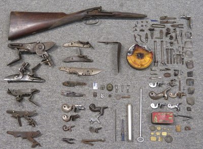 Lot 411 - LOCK PARTS