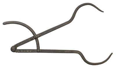 Lot 441 - A RARE PAIR OF CALLIPERS