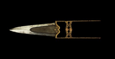 Lot 260 - an indian katar
