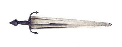 Lot 281 - an italian shortsword