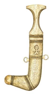 Lot 87 - A SILVER GILT-MOUNTED ARAB DAGGER (JAMBIYA)
