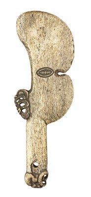 Lot 91 - ËœA CLUB IN MAORI WAHAIKA STYLE