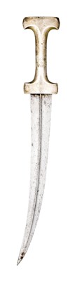 Lot 158 - AN OTTOMAN SILVER-MOUNTED DAGGER