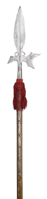 Lot 316 - A HALBERD