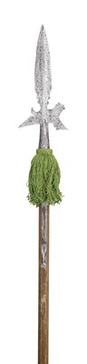 Lot 317 - A HALBERD