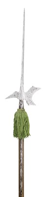 Lot 318 - A GERMAN HALBERD