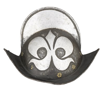 Lot 393 - GERMAN 'BLACK AND WHITE' COMB MORION