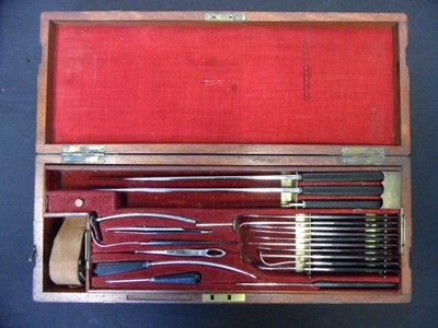 Lot 546 - A SURGEON'S KIT, SECOND HALF OF THE 19TH CENTURY