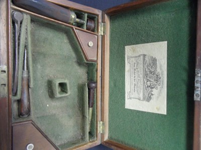 Lot 559 - A FITTED MAHOGANY CASE FOR A PAIR OF PERCUSSION TRAVELLING PISTOLS BY JOHN (1) BLANCH