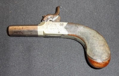 Lot 670 - A 12 BORE PERCUSSION POCKET PISTOL BY T. WORLEY