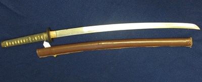 Lot 7 - A W.W.II JAPANESE SWORD (KATANA)