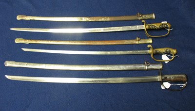 Lot 12 - A W.W.II JAPANESE CAVALRY TROOPER'S SWORD