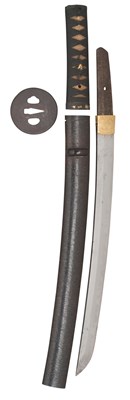 Lot 39 - A JAPANESE SWORD (WAKIZASHI)