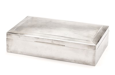 Lot 146 - A SILVER CIGAR BOX, JOHN ROSE, BIRMINGHAM, 1961