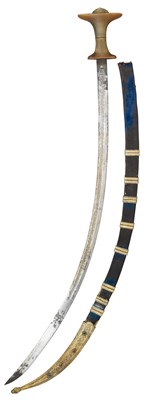 Lot 114 - AN ABYSSINIAN SWORD (SHOTEL) WITH RHINOCEROS HORN HILT