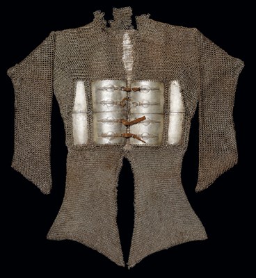 Lot 133 - **AN INDIAN MAIL AND LAMELLAR SHIRT