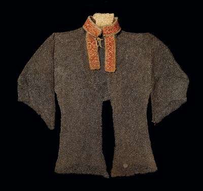 Lot 135 - AN INDIAN MAIL SHIRT