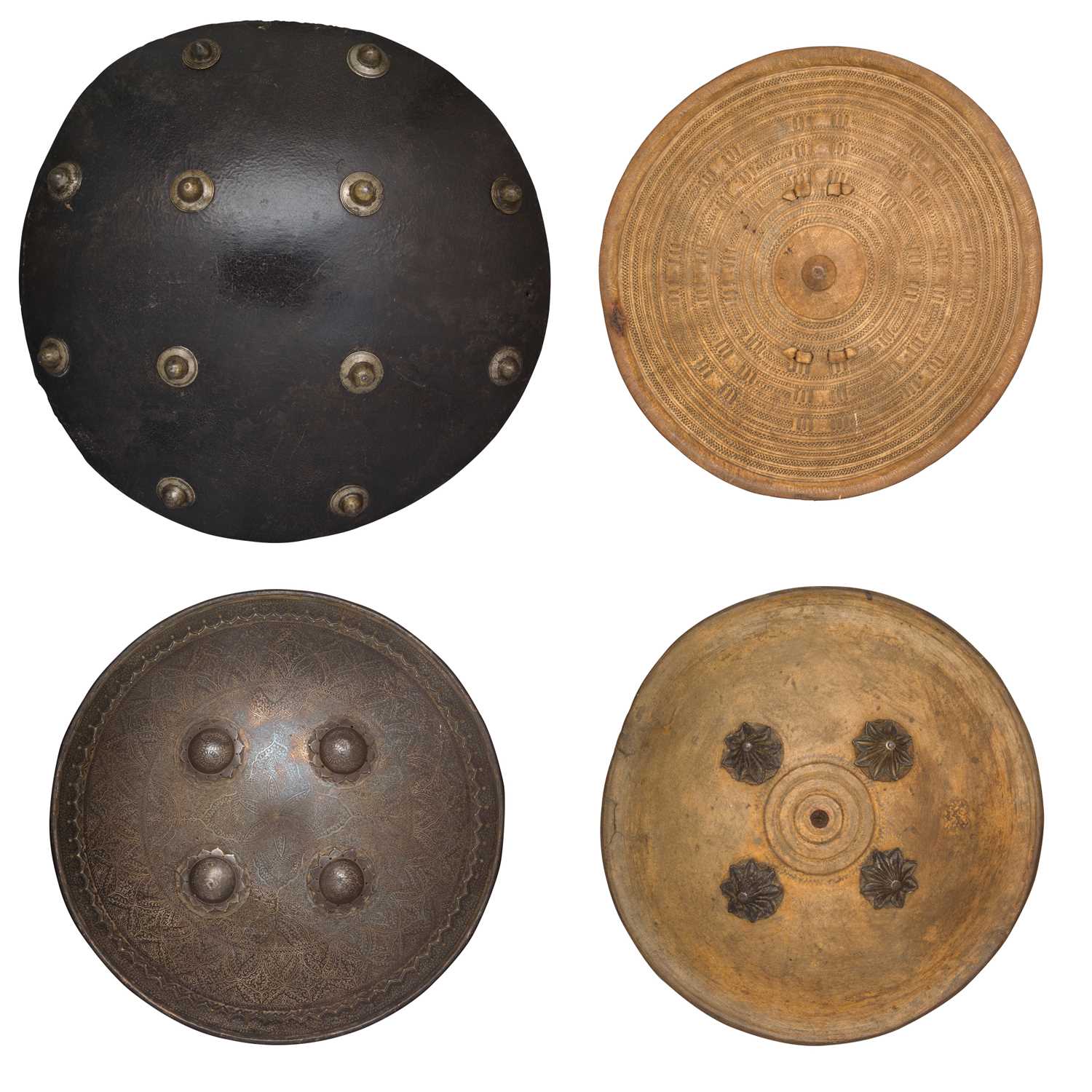 Lot 140 - AN INDO-PERSIAN SHIELD (DHAL)